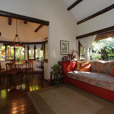 Отель Casa Glebinias Чакрас-де-Кория Экстерьер фото