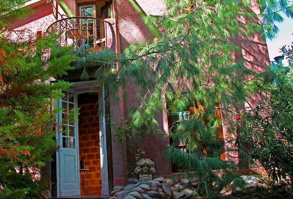 Отель Casa Glebinias Чакрас-де-Кория Экстерьер фото