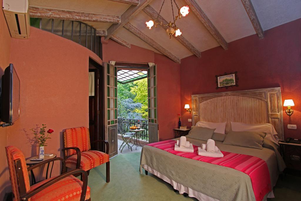 Отель Casa Glebinias Чакрас-де-Кория Экстерьер фото